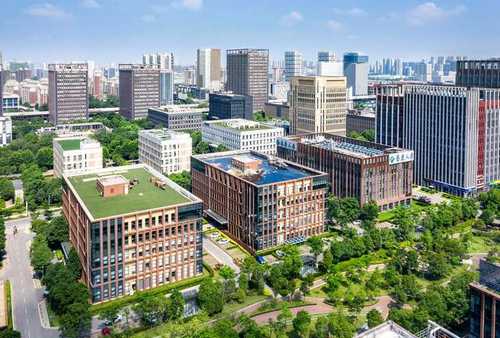 太原企业网页设计选型要看哪些因素及具体实施路径的实务指导